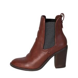 Merona Charli Brown Pull On Chelsea Boots Size 8 Block Heel